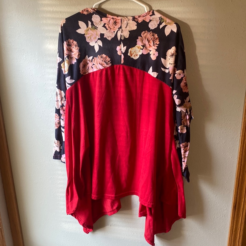 Red, black & floral kimono